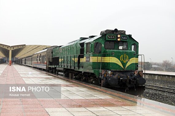 آغاز پیش‌فروش بلیت‌ قطارهای مسافری تیرماه؛ ازامروز