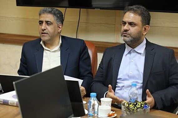 امضای تفاهم نامه جاده میانبر مسجدسلیمان فی مابین وزارت راه و شهرسازی، نماینده مردم و وزارت نفت /از تمام ظرفیت های اداره کل برای تحویل یک  پروژه خوب و در زمان منطقی استفاده خواهد شد / هنگامی که برای پروژه ای  ردیف اعتباری مشخص می شود هیچ فردی نمی تواند آن را جابجا کند