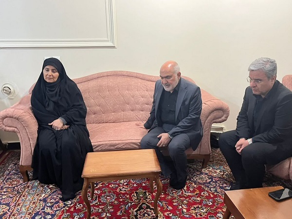 تجلیل وزیر راه و شهرسازی از مرحوم منوچهر رحمانی؛ معمار جاده‌های خوزستان به