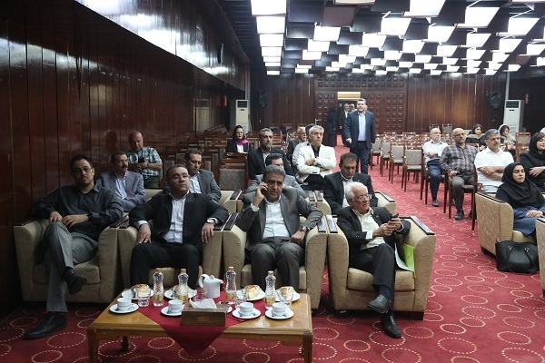 گزارش تصویری برگزاری آیین تجلیل از برگزیدگان مسابقه معماری ساختمان جدید کانون کارشناسان رسمی دادگستری خوزستان